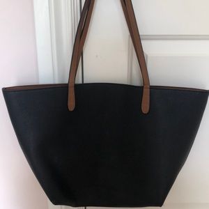 Reversible leather tote bag